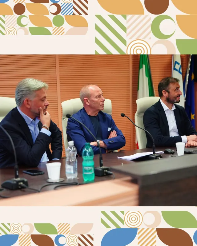 Il tavolo dei relatori