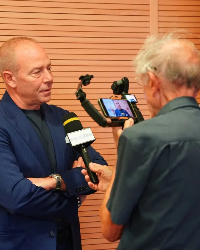 Un'intervista video per i social